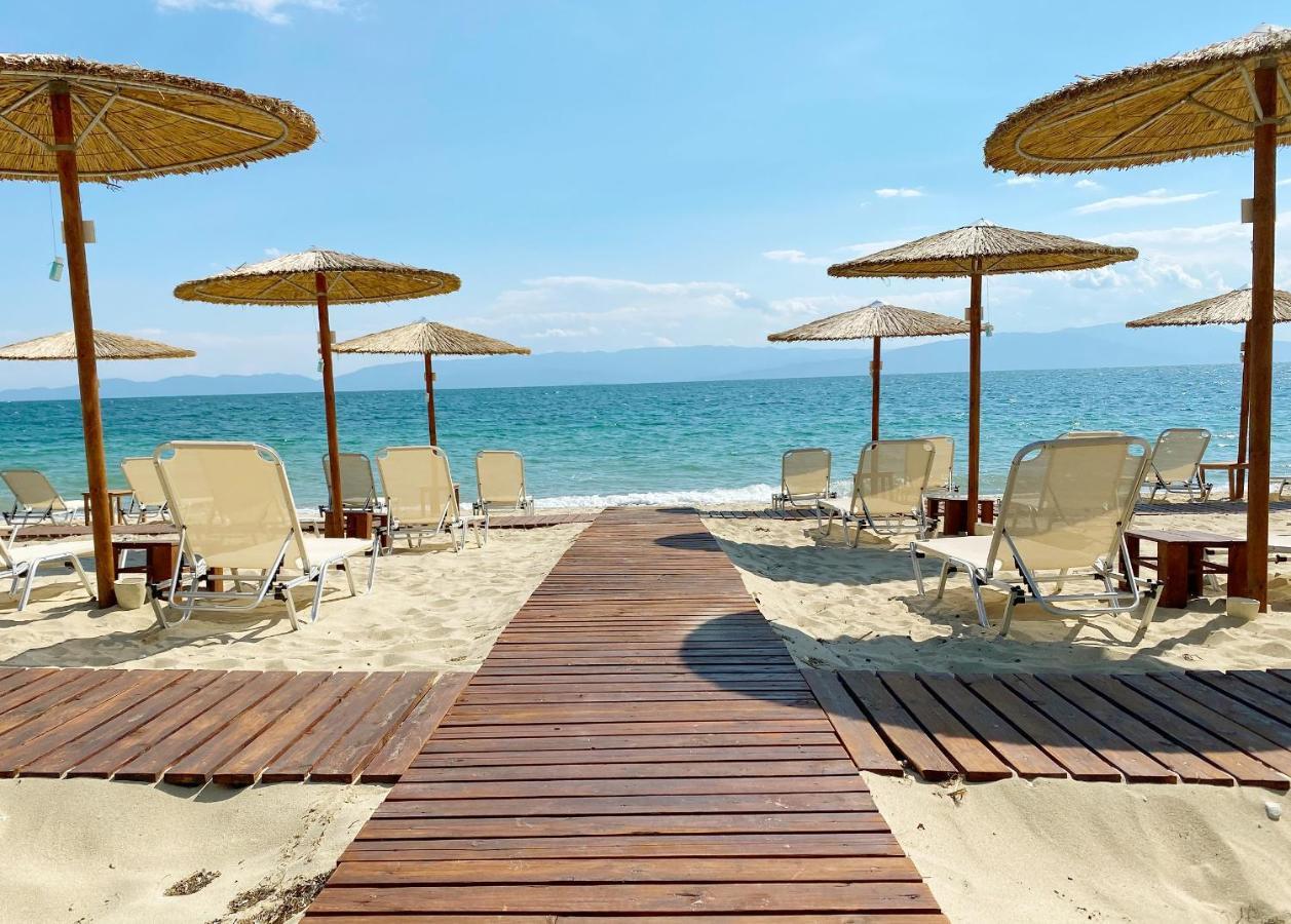 Mareleon Camping Ofrinion Ngoại thất bức ảnh